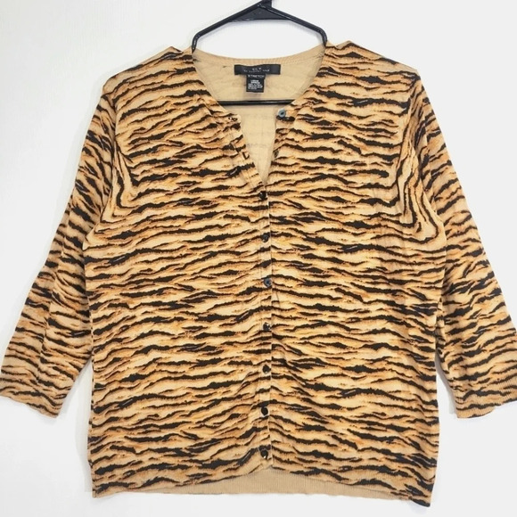August Silk Soft Stretchy Animal Print Button Silk Blend Cardigan Large - Picture 1 of 11